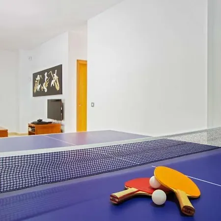 Playa Blanca Sleeps 8 Pool Air Con Wifi *